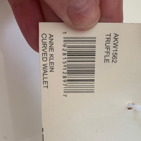 NWT Women's Cream and Brown Wallet - Picture 2 of 8